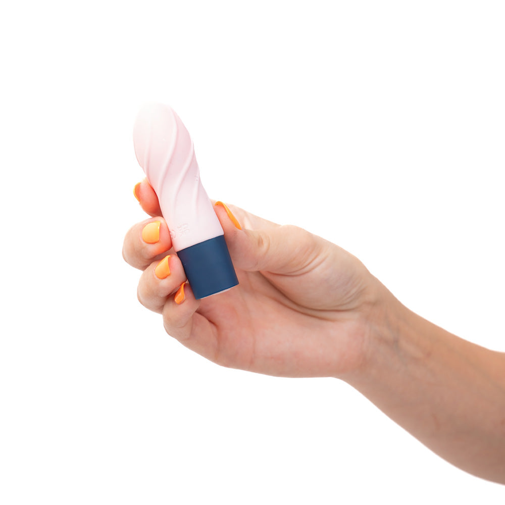 Maia POPPI - Light Pink 8.9 cm USB Rechargeable Wellness Bullet Vibrator