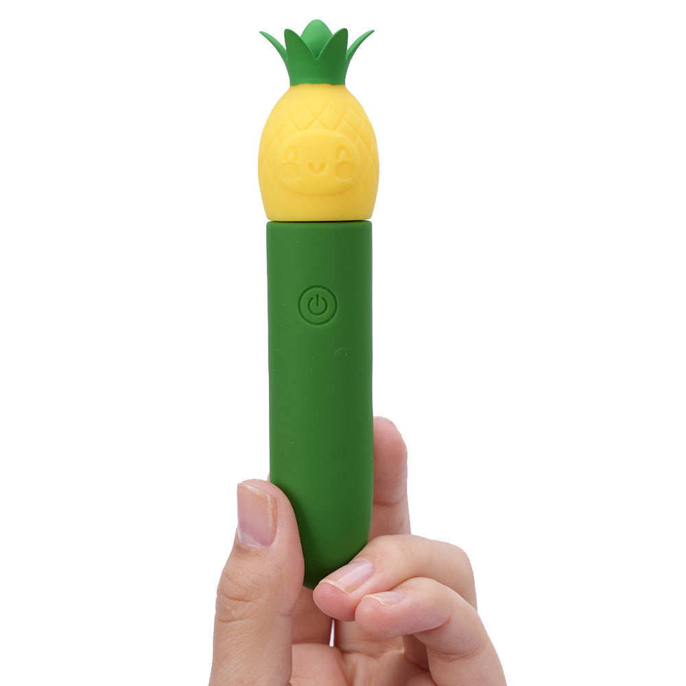 Maia Bullet – USB Rechargeable Personal Massager – Body-Safe Silicone – Green/Yellow