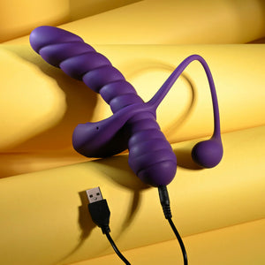 Playboy Pleasure Twisted Playground Vibrator & C-Ring Plug Kit – image 9