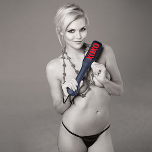Sex & Mischief XOXO black spanking paddle – image 2