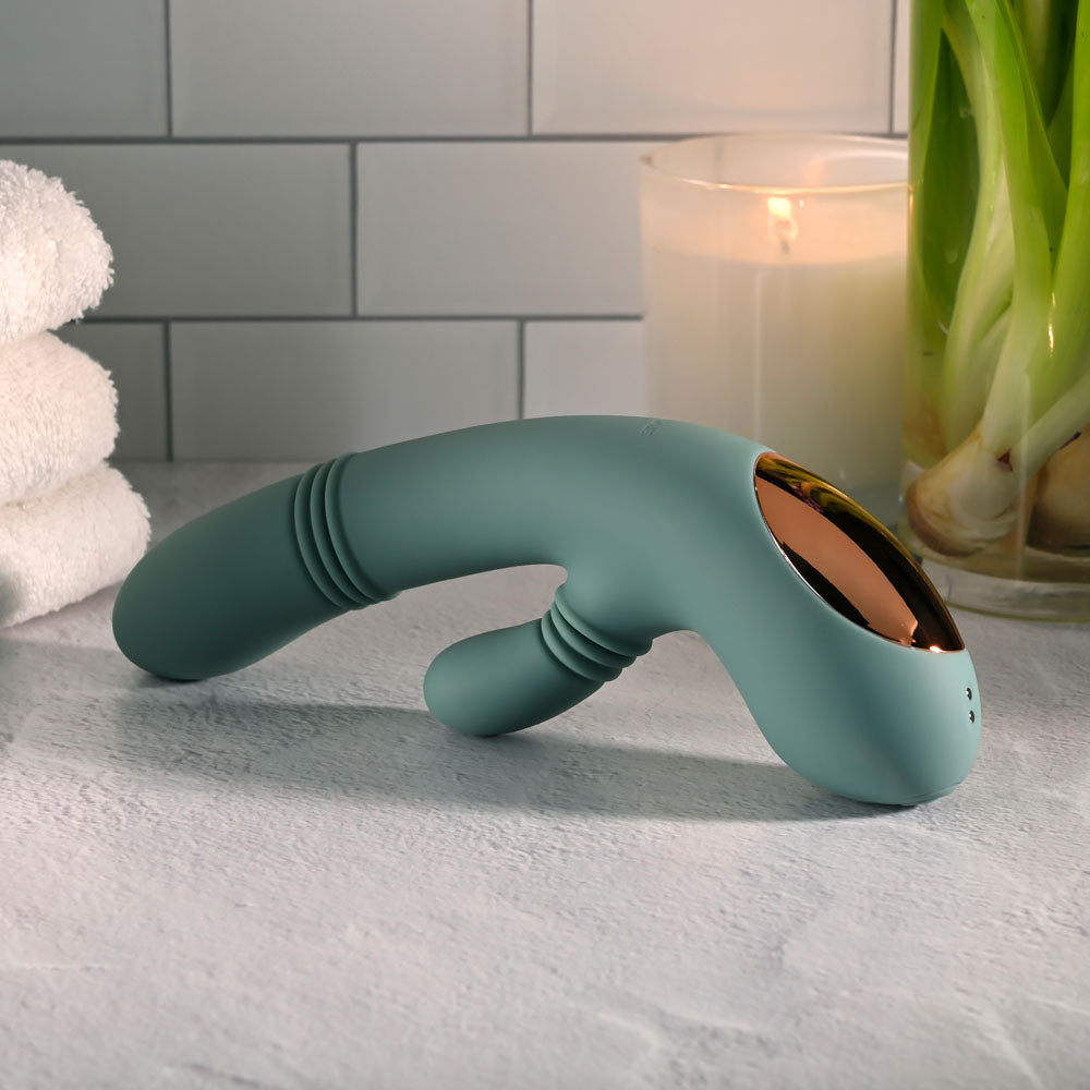 Evolved Rub Me Tender green thrusting rabbit – image 3