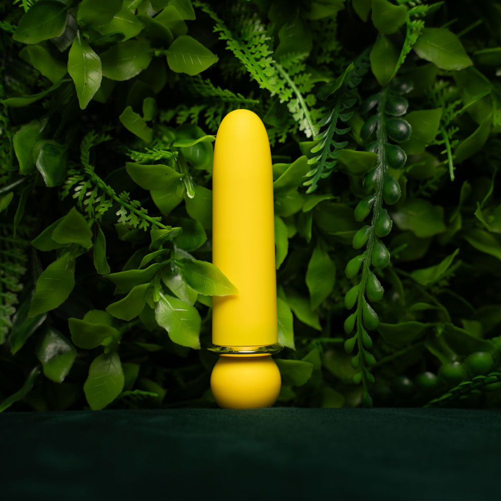 Maia JAGUAR - 10.1 cm USB Rechargeable Body-Safe Silicone Bullet Vibrator - Vibrant Yellow