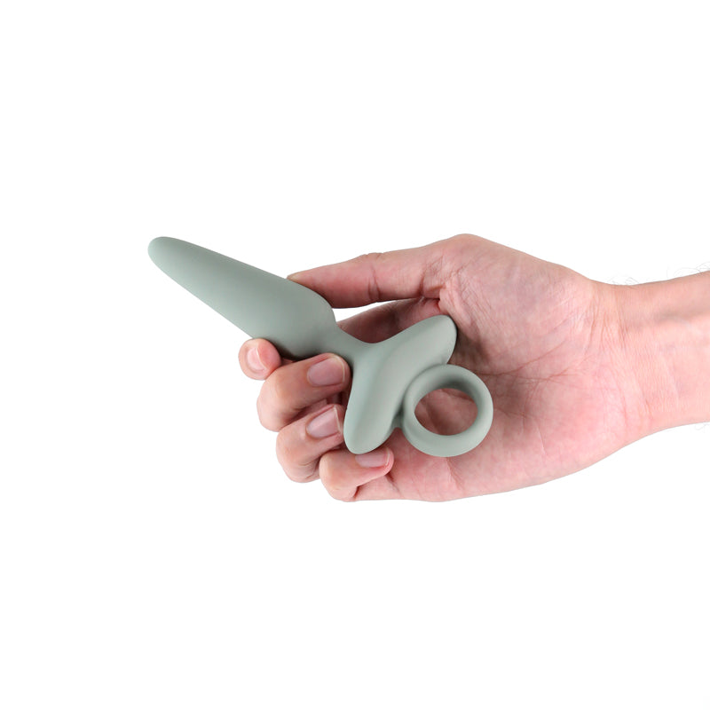 Renegade Maverick - Sage Green 15 cm USB Rechargeable Vibrating Butt Plug – Body-Safe Wellness Pleasure Tool