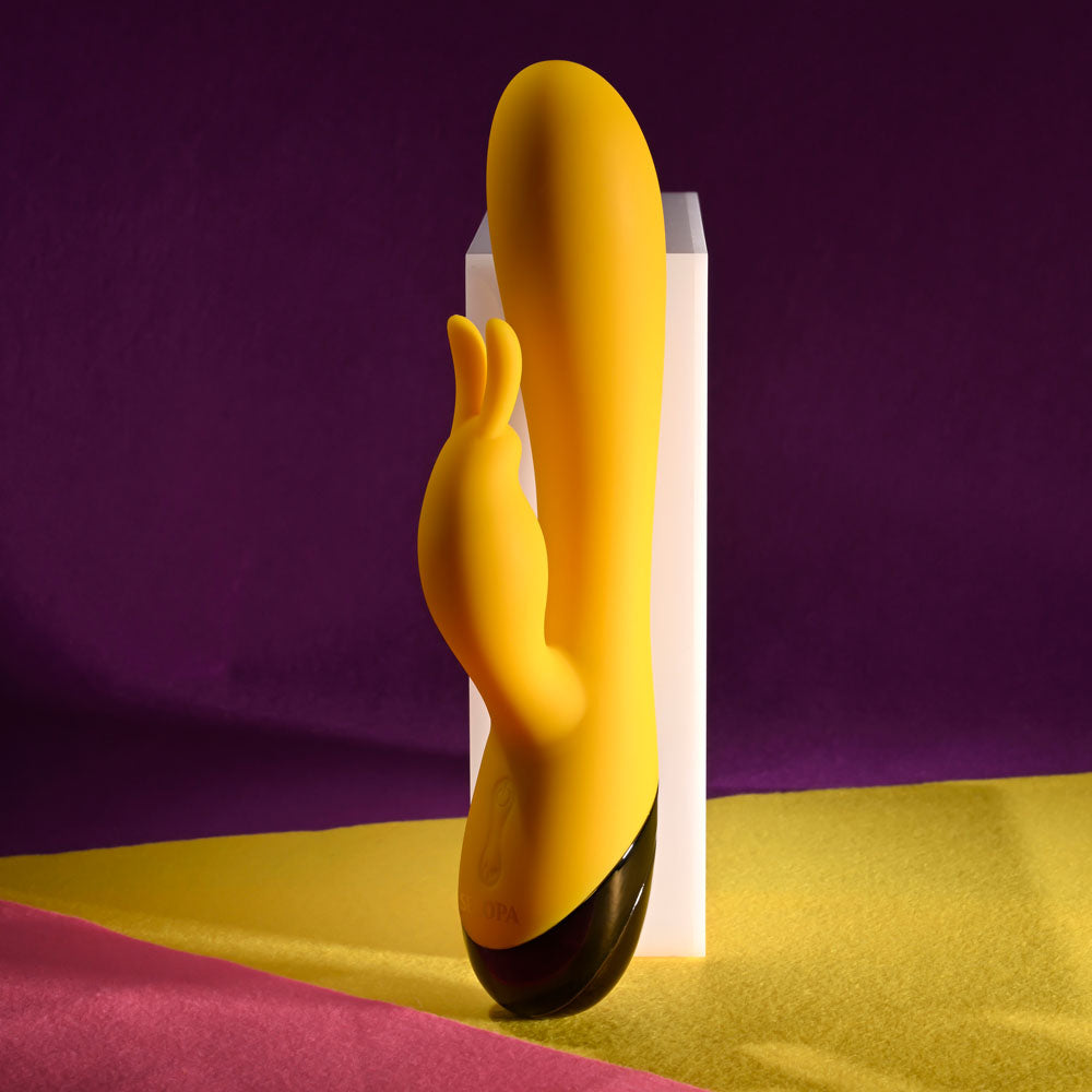 Selopa Vibrator – USB Rechargeable, Body-Safe Silicone – Yellow – 19.7 cm