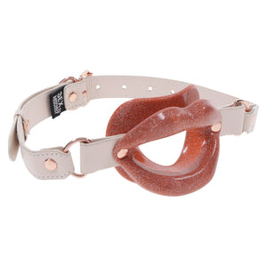 Sex & Mischief Peaches n CreaMe silicone lips gag – image 6